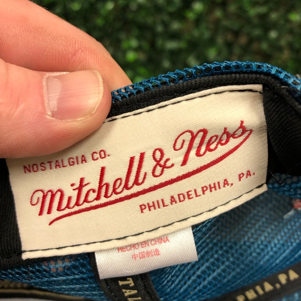 Mitchell & Ness Houston Rockets SnapBack - Picture 7 of 9